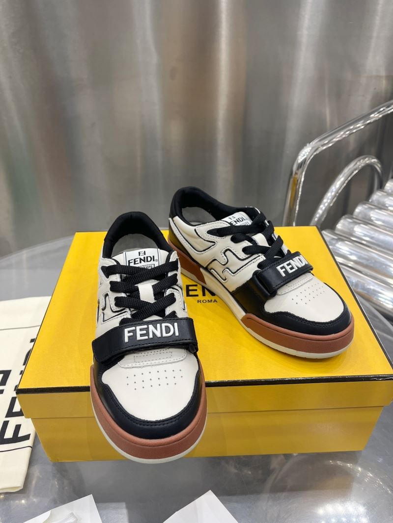 Fendi Low Shoes